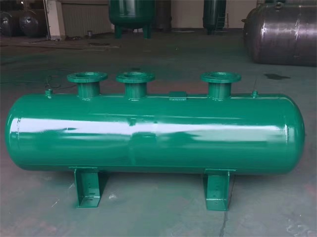 新抚新抚新抚蒸汽分气缸